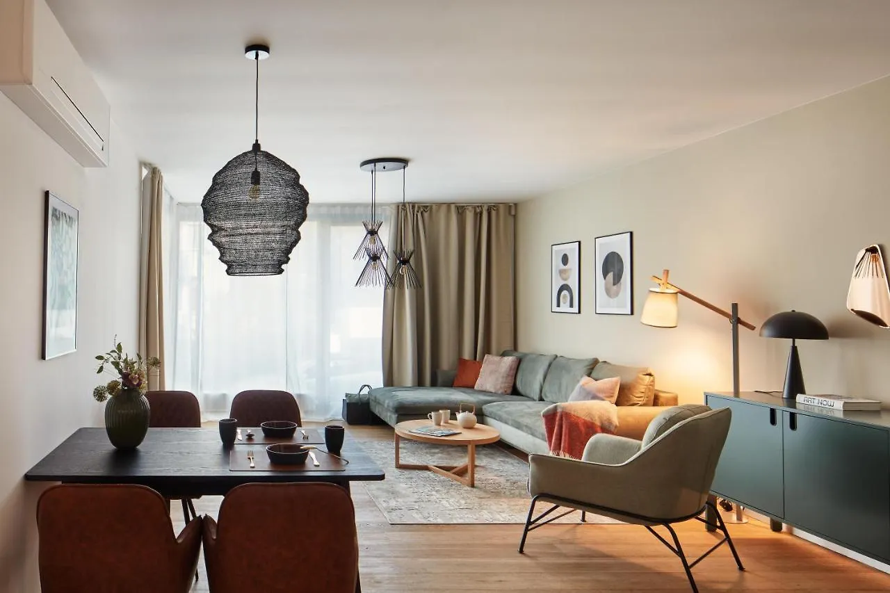 Prague Days - Stylish Apartments With Terrace - Parking - Quiet Area