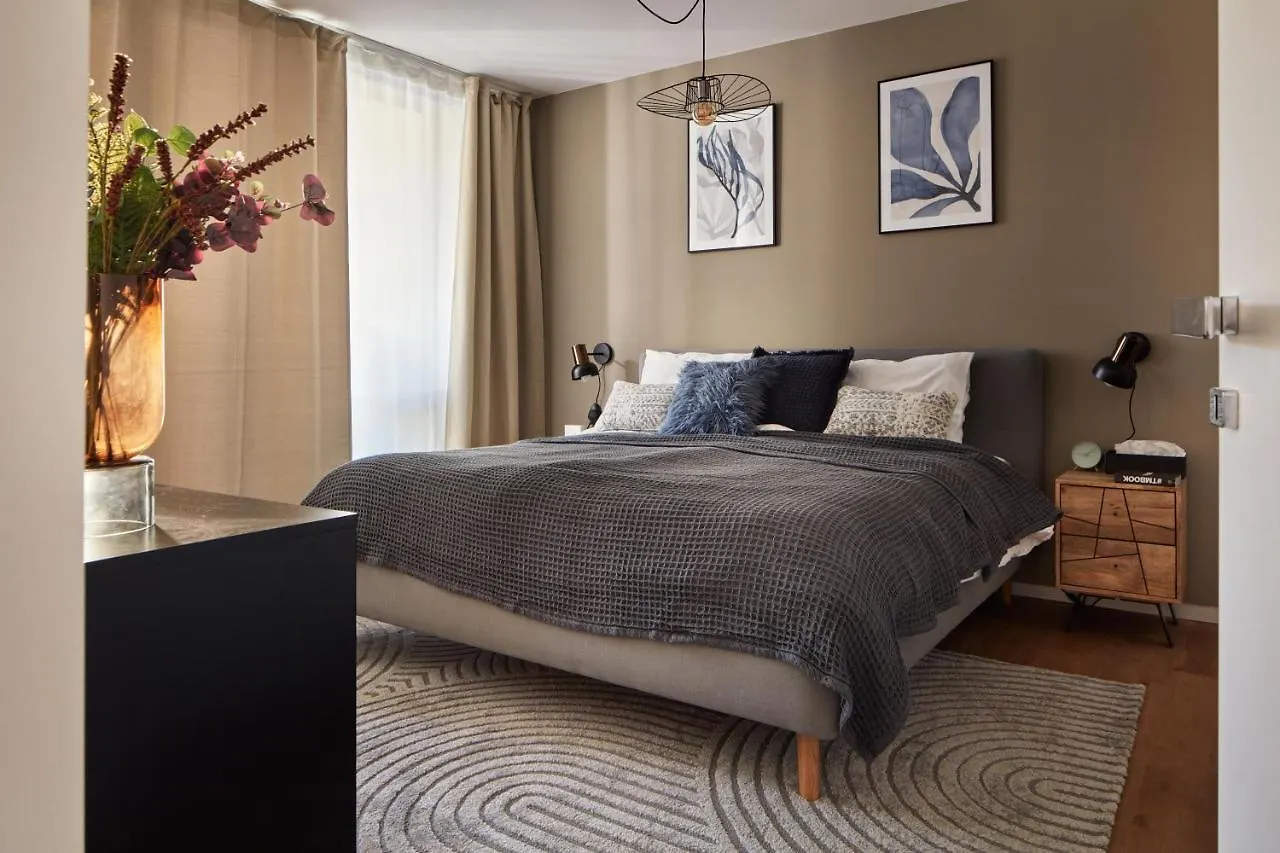 Prague Days - Stylish Apartments With Terrace - Parking - Quiet Area