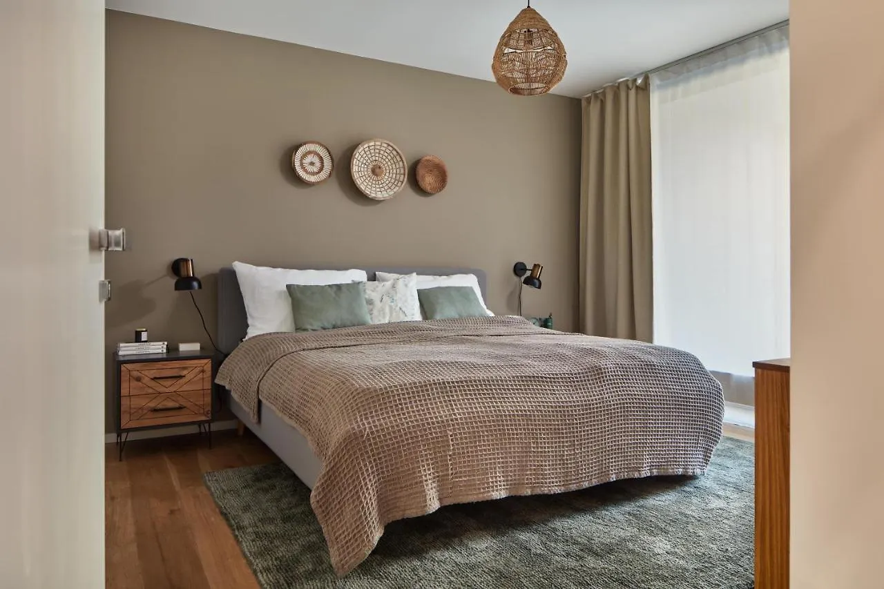 Prague Days - Stylish Apartments With Terrace - Parking - Quiet Area 0*,