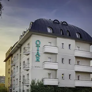 Otar Отель