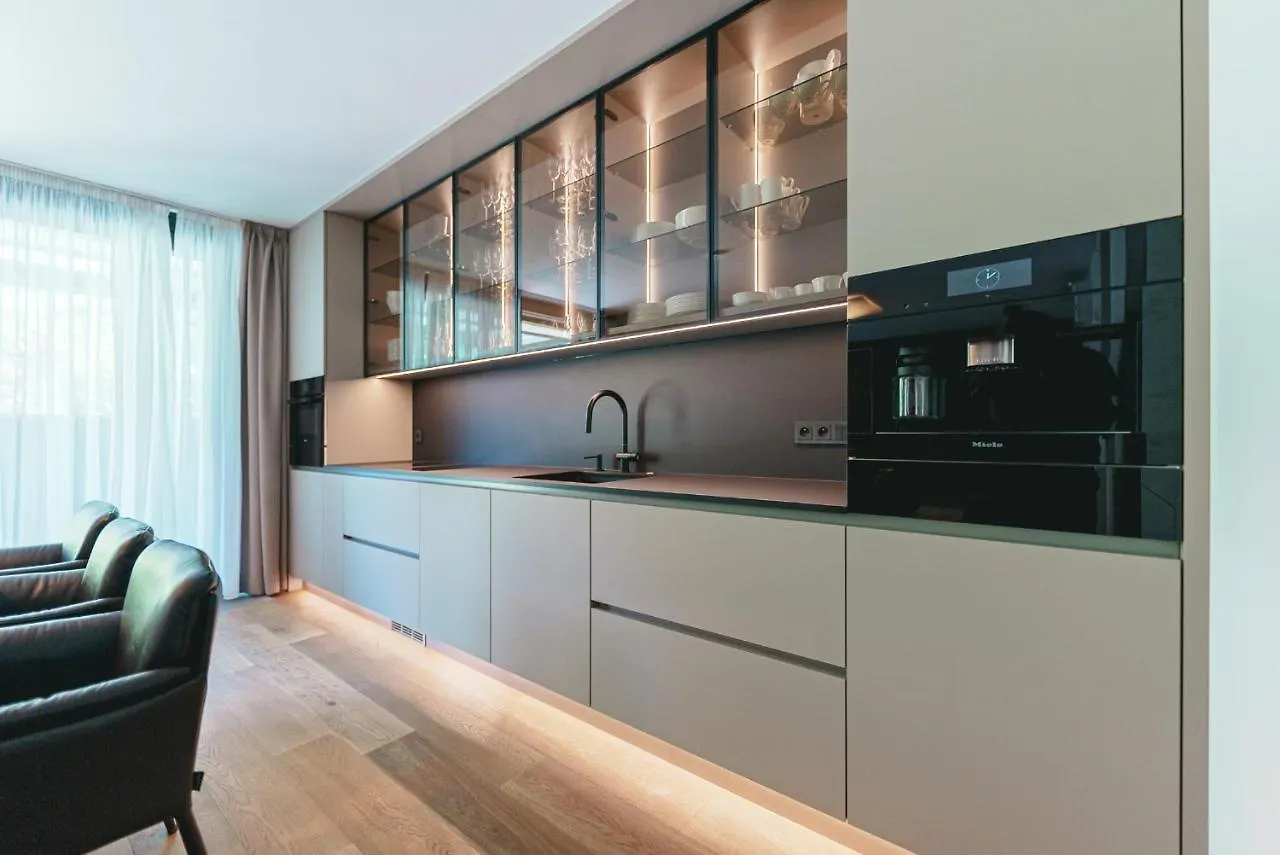 Prague Days - Stylish Apartments With Terrace - Parking - Quiet Area جمهورية التشيك